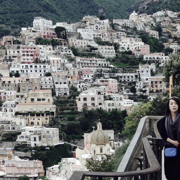 Meet your Posher, May - Picture 3 of 3